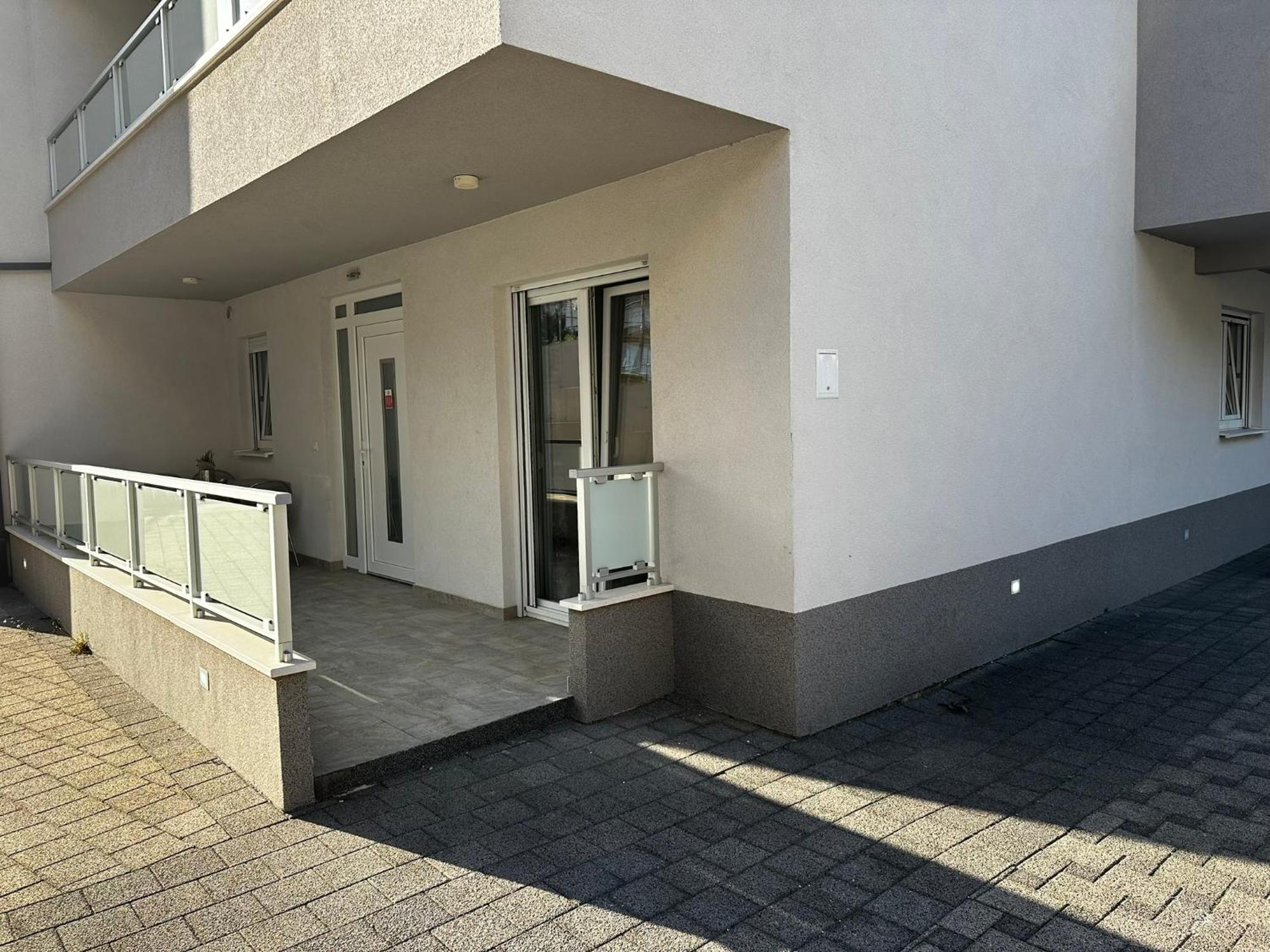 Apartments Danica Promajna Bagian luar foto